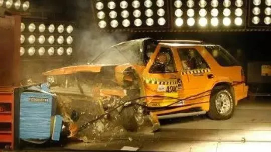����Ʒ��������������������������������������C-NCAP